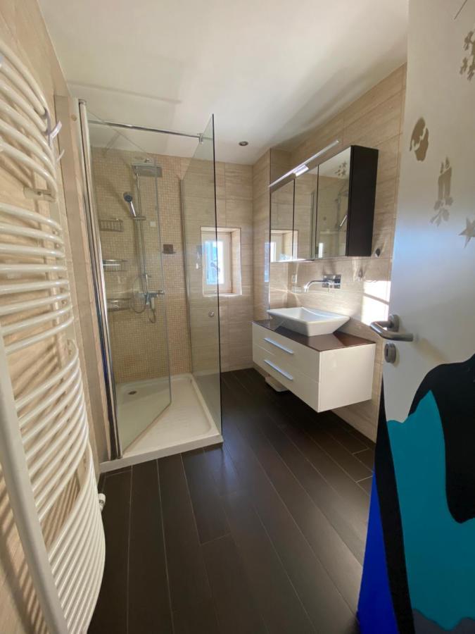 Today Appartement Famille Chippis Extérieur photo