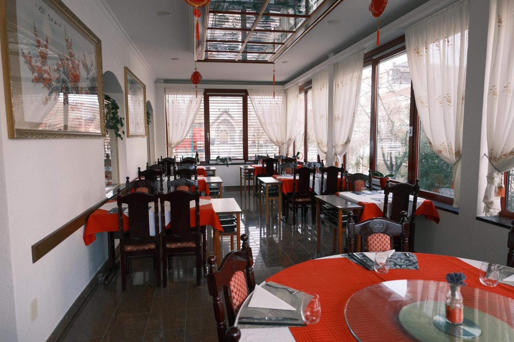 Today Appartement Famille Chippis Extérieur photo